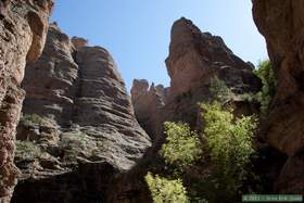 Hiking in Hell Hole Canyon