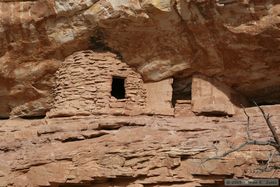 An un-named ruin in Bullet Canyon