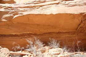 Pictographs at Green Mask Spring in Sheiks Canyon.