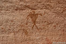 Pictographs at Turkey Pen Ruin in Grand Gulch.